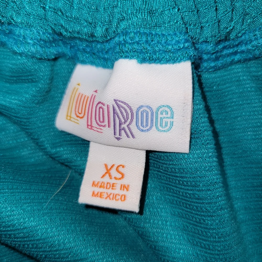 Lularoe Cici NWT Bodycon Ruffle Dress - Picture 6 of 6